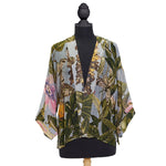 Load image into Gallery viewer, Short Kimonos by One Hundred Stars
