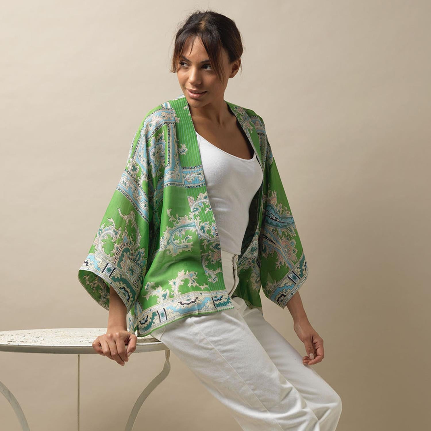 Short Kimonos by One Hundred Stars