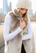 Load image into Gallery viewer, Champagne Mink Couture Faux Fur Hook Vest
