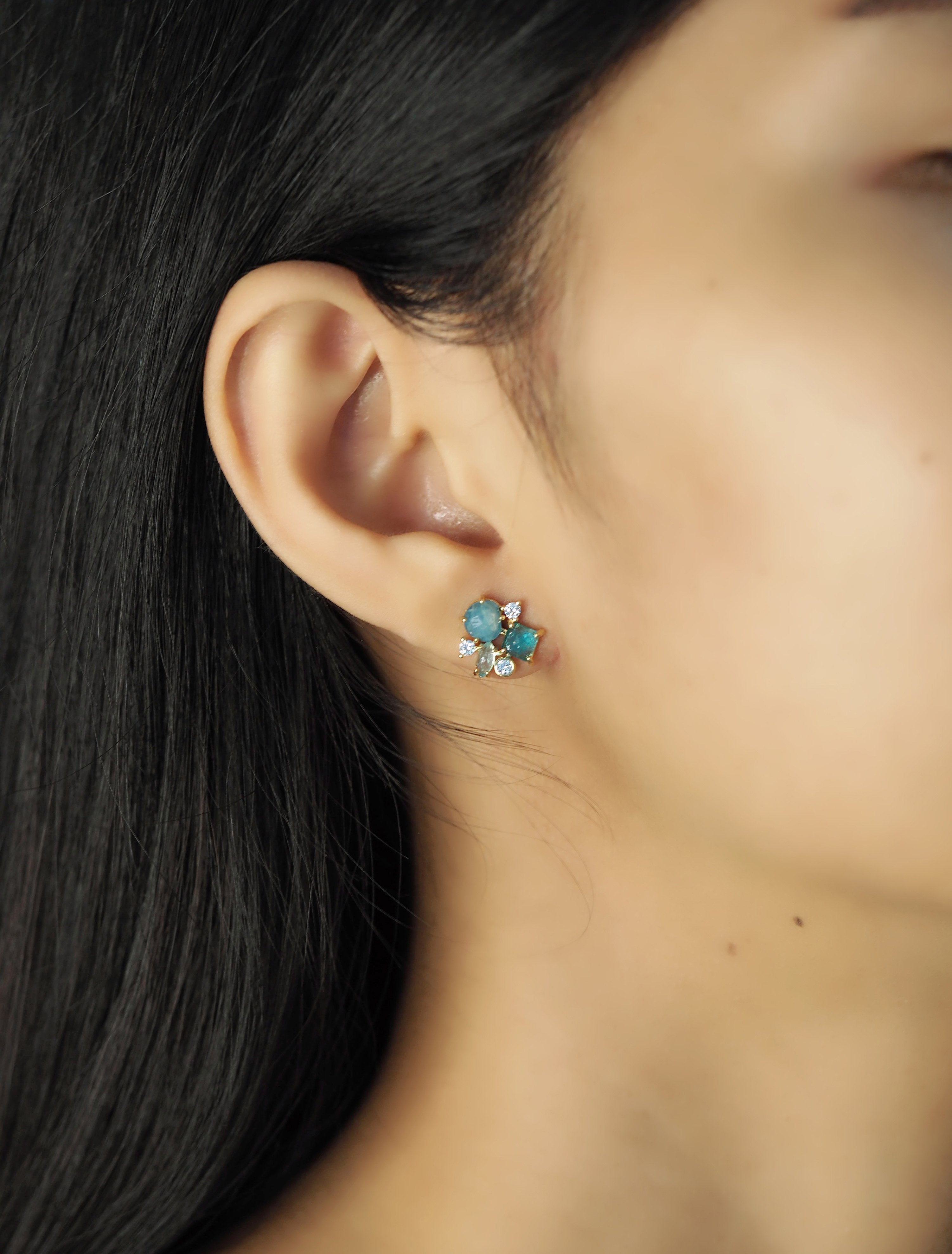 Blue Cluster Stud Earrings